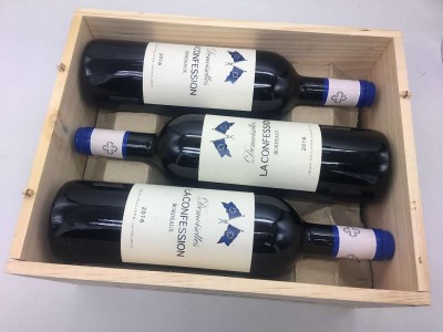 十字木桐双旗干红葡萄酒