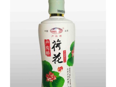 卢沟桥荷花酒裸瓶